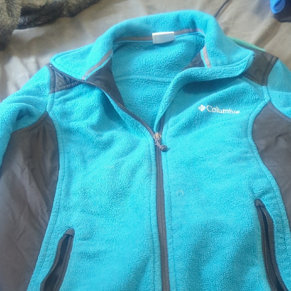 Columbia Womens Blue and Black Fleece Jacket